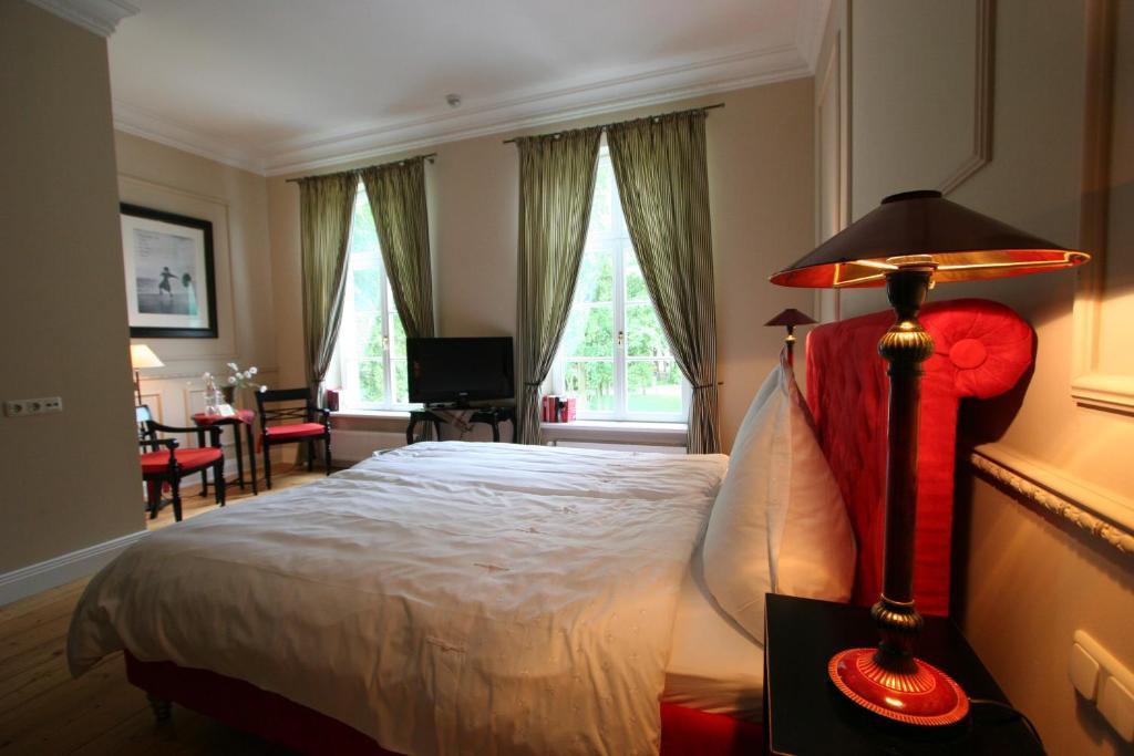 Hotel Hochzeitshaus アウリッヒ 部屋 写真