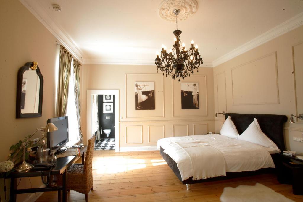 Hotel Hochzeitshaus アウリッヒ エクステリア 写真
